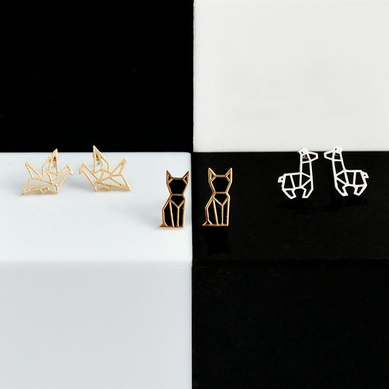 Earring Cat Black